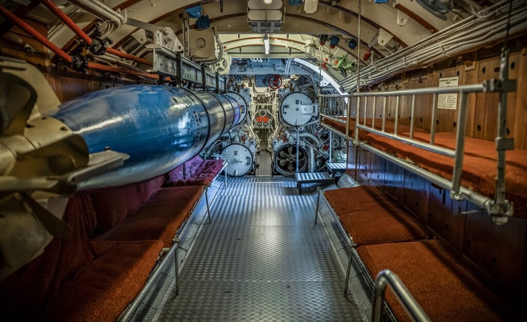submarine, inner space, torpedo tube-3997192.jpg